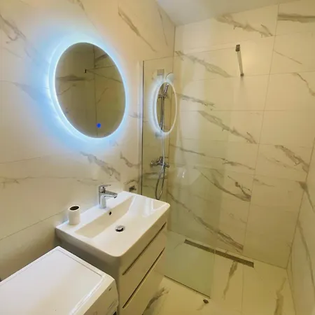 Mir Apartment Makarska